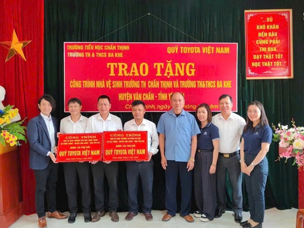 Quỹ Toyota Việt Nam xây dựng nhà vệ sinh cho các trường học vùng khó khăn